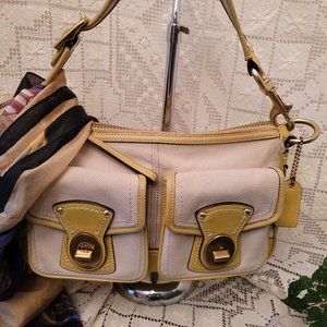 VINTAGE COACH LEGACY HOBO BAG 10829 CANVAS AND LEATHER
